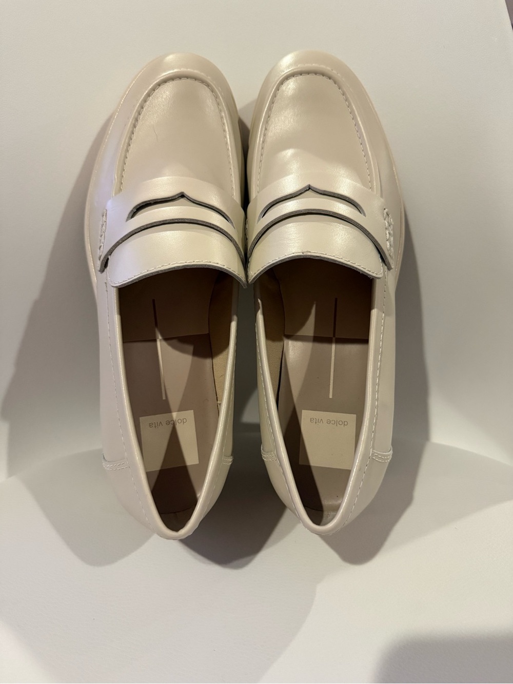 ☀️🌊 Dolce Vita Women’s Cream Leather Penny Loafers NWT